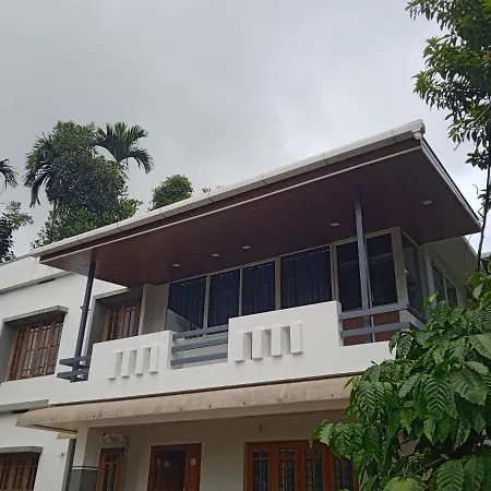 High Shine Homestay Meppadi Exterior photo