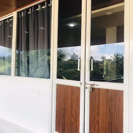 High Shine Homestay Meppadi Exterior photo